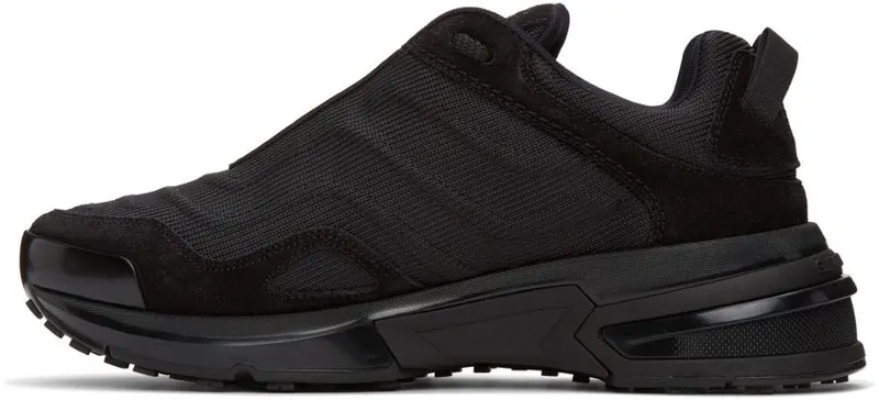Givenchy Black GIV 1 Light Runner 001 Black (BE001ZE15N)