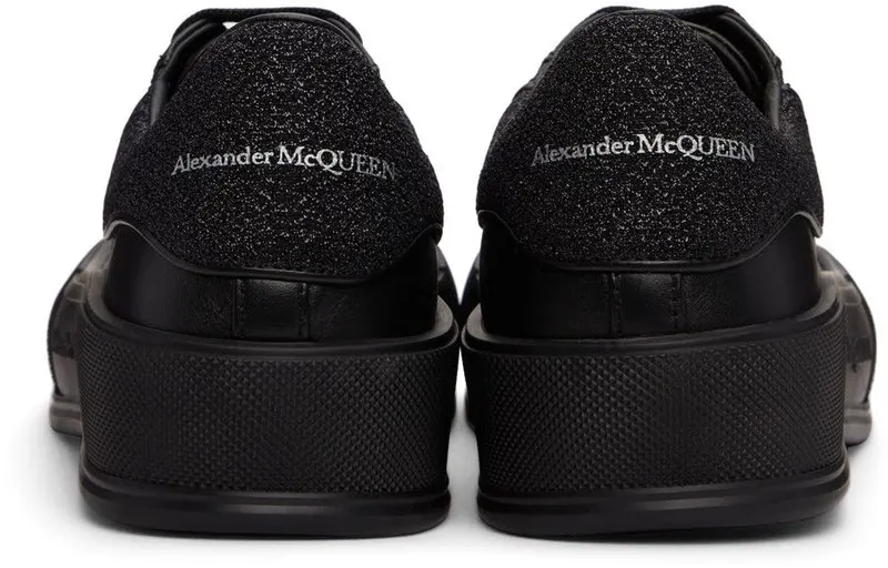 Alexander McQueen Black Glitter Deck Plimsoll 1449 BLACK/STARRY NI (682410WIB66)