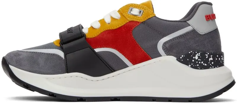 Burberry Grey Ramsey BLACK/RED/YELLOW (8045535)