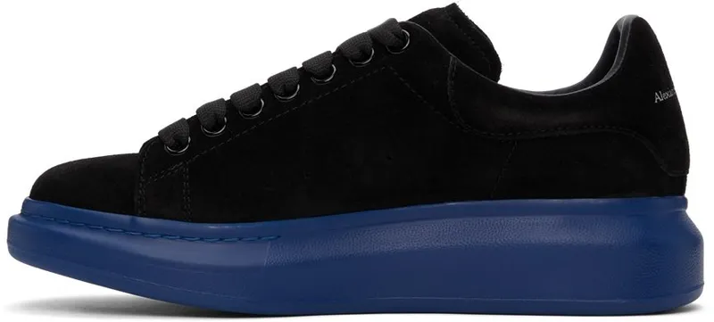 Alexander McQueen SSENSE Exclusive Black & Blue Suede Oversized 1111 BLACK (553761WHBGM)