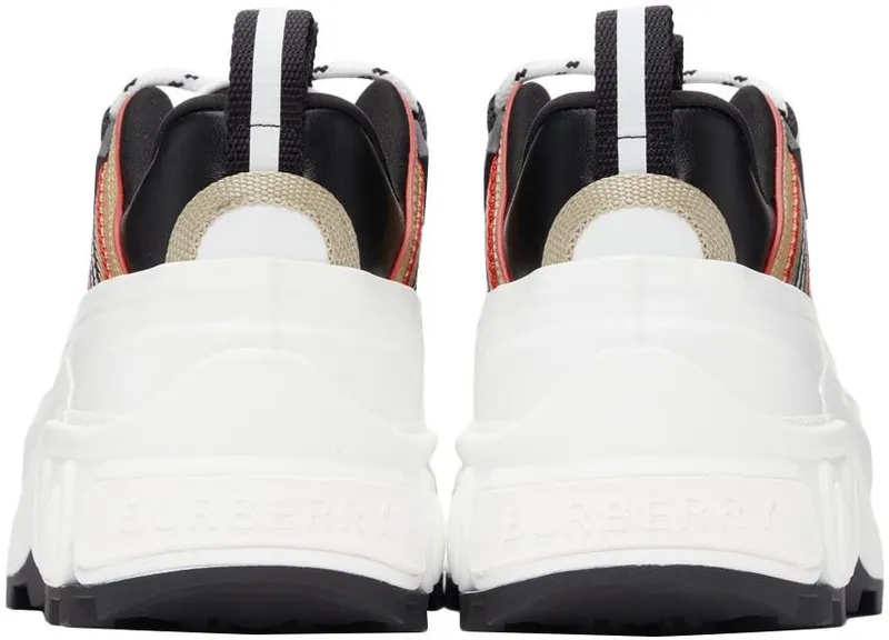 Burberry White Icon Stripe Arthur White/IconStripe (8045825)