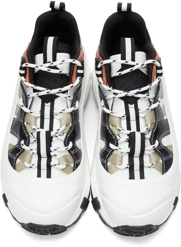 Burberry White Icon Stripe Arthur White/IconStripe (8045825)