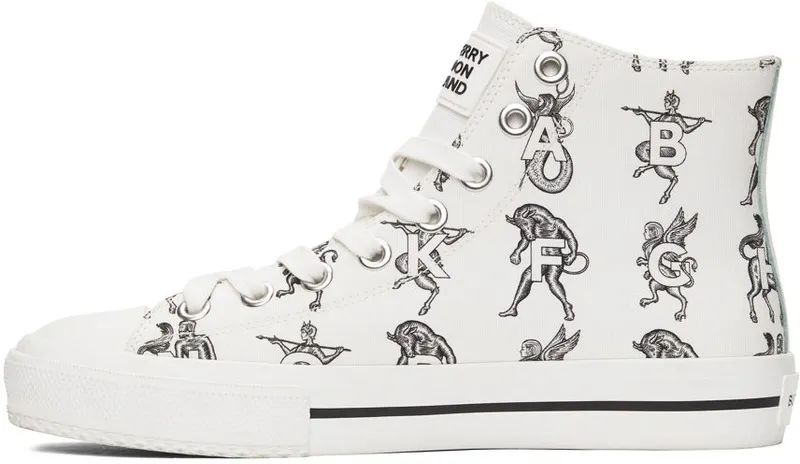 Burberry White Mythical Alphabet Larkhall White (8039478)