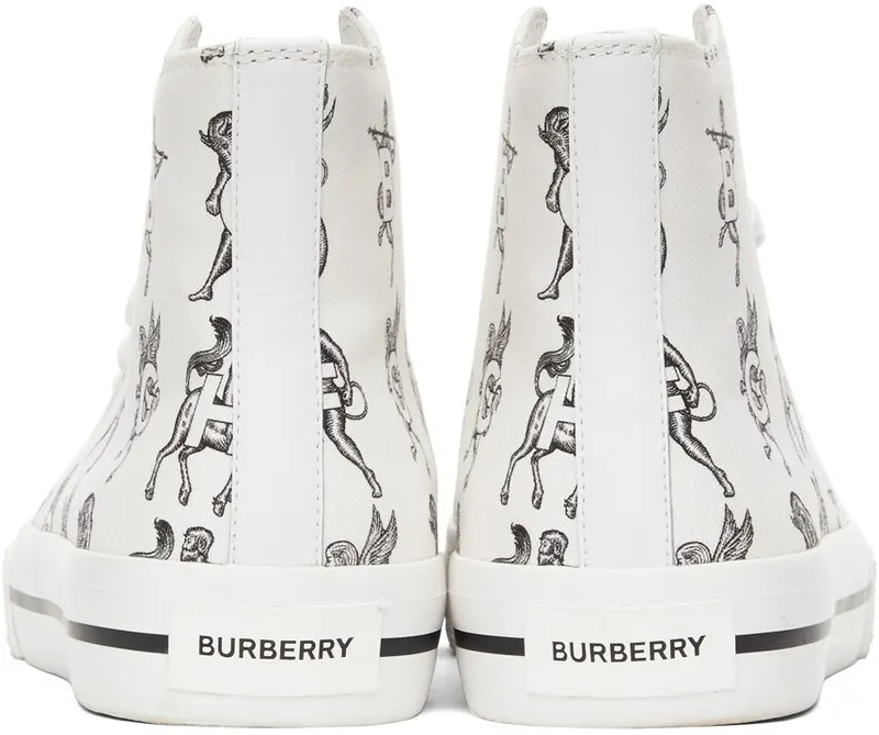 Burberry White Mythical Alphabet Larkhall White (8039478)