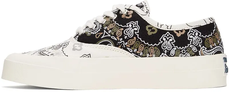 Maison Kitsuné Black & White Bandana Print Low BLACK (GU04733WW4003)