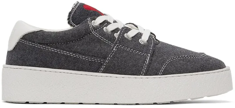 AMI Alexandre Mattiussi Grey Ami De Coeur Low 061 Dark Grey (H21S400.992)