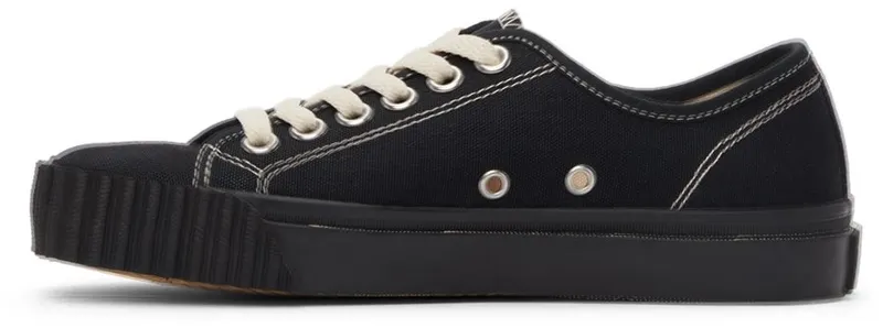 Maison Margiela Black Tabi Low-Top Sneaker T8013 Black (S58WS0193 P4291)