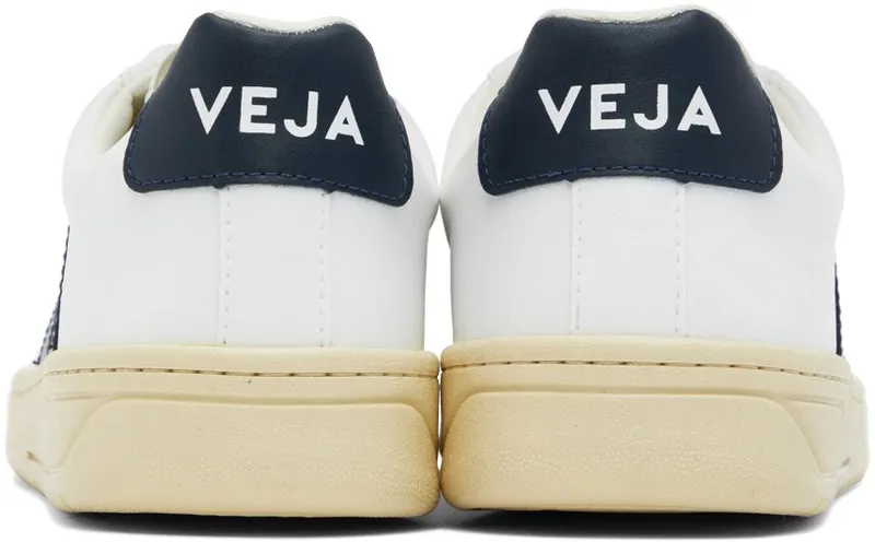VEJA White & Navy Urca WHITE_NAUTICO_BUTTER (UC0702641)