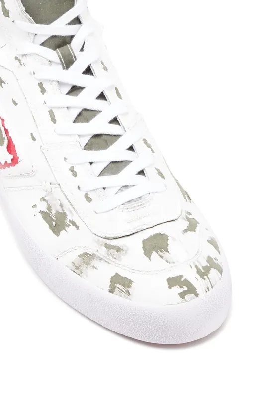 Diesel S-leroji Mid (Y03261PS695HA121 https://nl.diesel.com/en/sneakers/s-leroji-mid-multicolor/Y03261PS695HA121.htm)