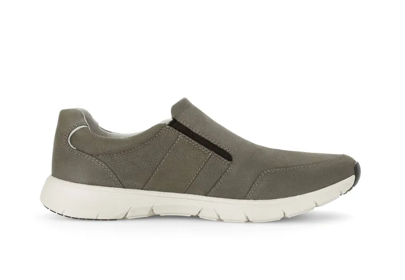 Gabor Sneaker low Grün (1018.23.02)