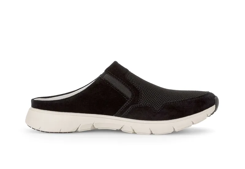 Gabor Sneaker low Schwarz (1018.24.02)