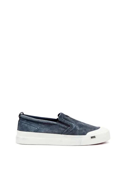 Diesel S-athos Slip On (Y03268P6955T6327 https://nl.diesel.com/en/sneakers/s-athos-slip-on-blue/Y03268P6955T6327.htm)