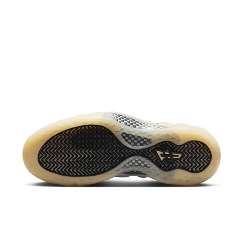 Nike Air Foamposite One ‘Light Orewood Brown and Black’ (FD5855-002)