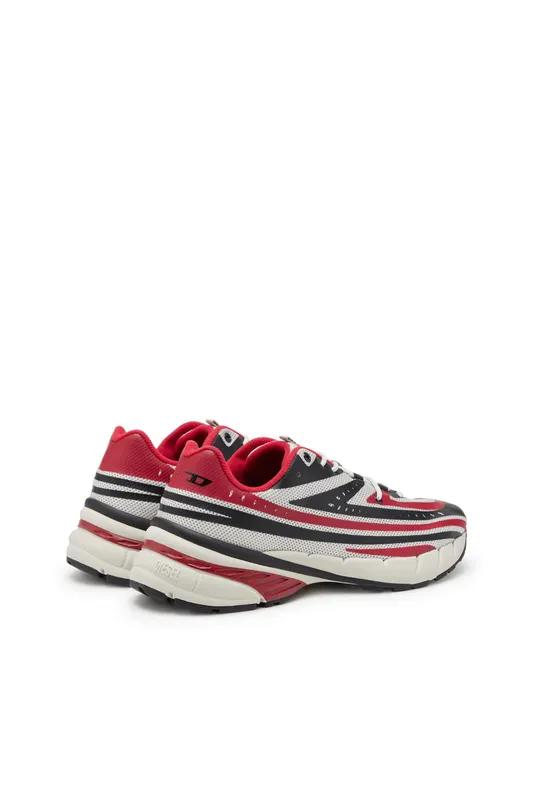 Diesel D-airspeed Low (Y03436P6909HA402 https://nl.diesel.com/en/sneakers/d-airspeed-low-multicolor/Y03436P6909HA402.htm)
