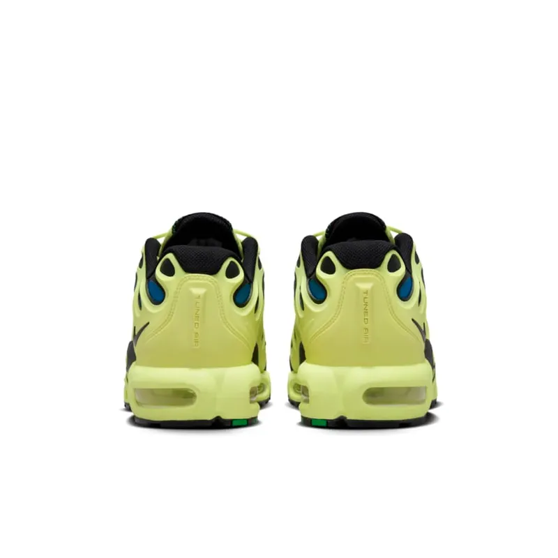 Nike Air Max Plus Drift ” (FD4290-700)