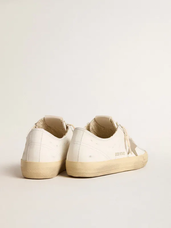 Golden Goose V-Star (GWF00129.F005909.10961)