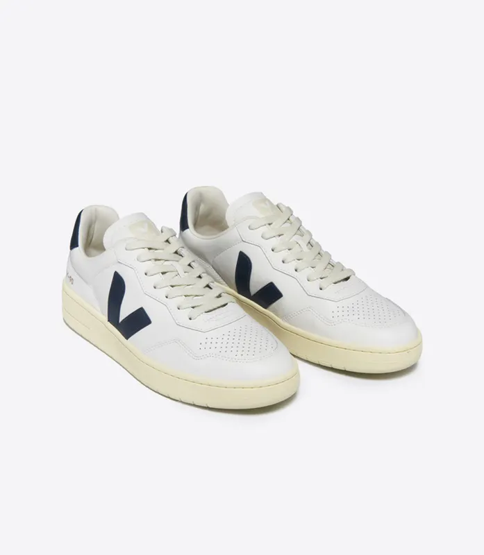 Veja V-90 LEATHER WHITE NAUTICO (VD2003656A)