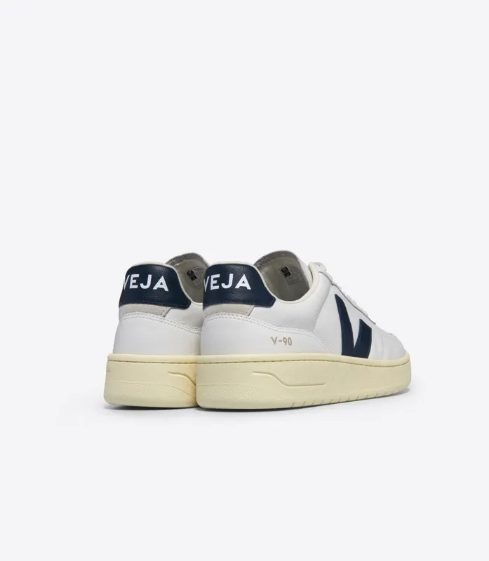 Veja V-90 LEATHER WHITE NAUTICO (VD2003656A)