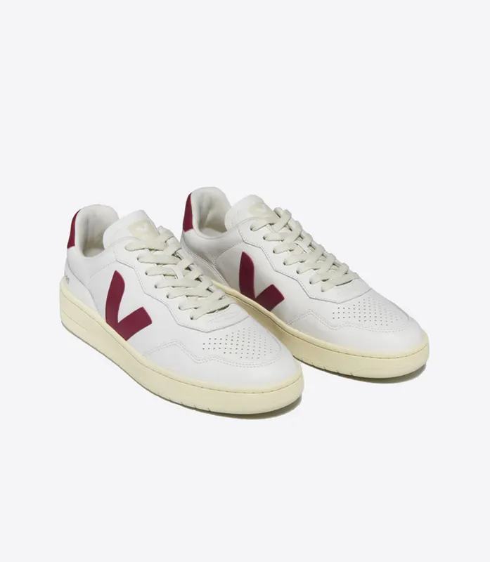 Veja V-90 LEATHER WHITE MARSALA (VD2003657A)