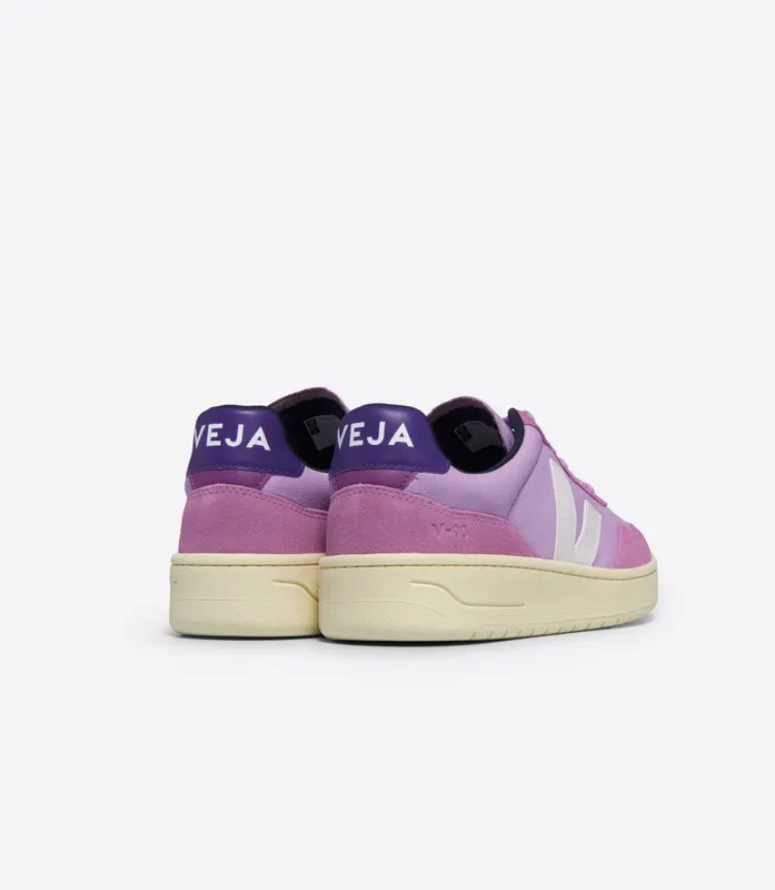 Veja V-90 LEATHER ORCHID WHITE (VD2003661A)