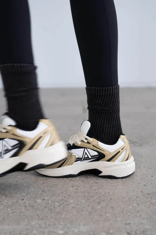 Arkk Oserra “Gold Black” (EL6701-1069-W)