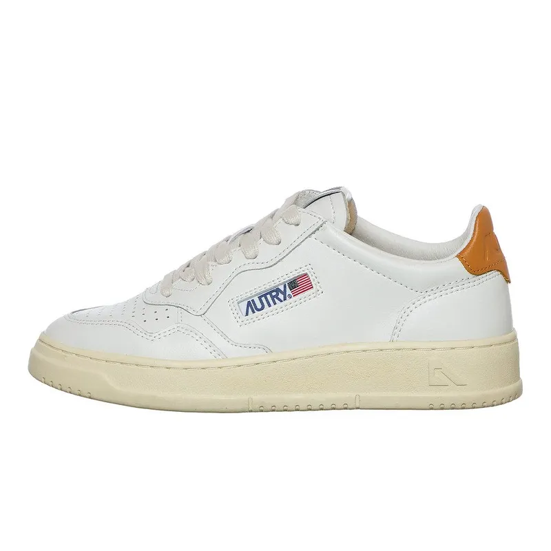Autry Medalist Low White / Hny Yellow (AULWLL70)