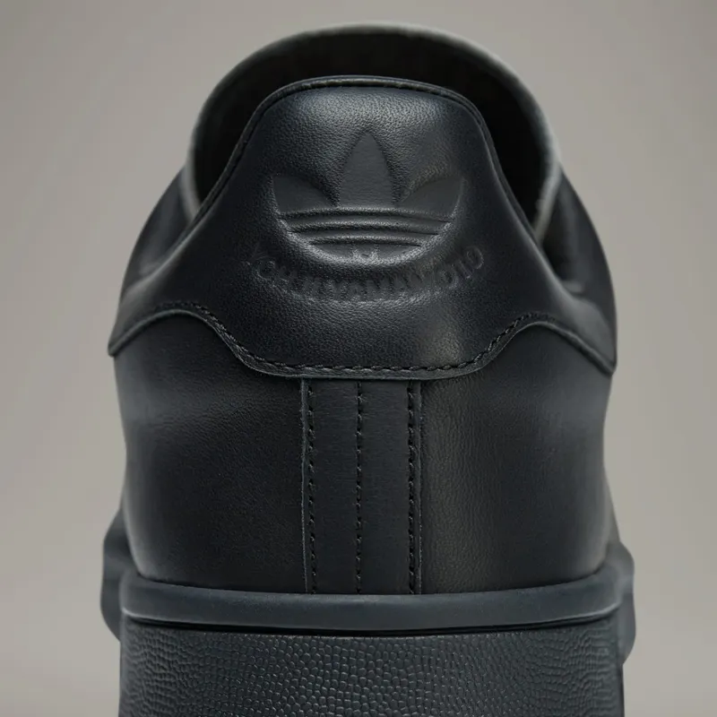 adidas Yohji Stan (IE0946)