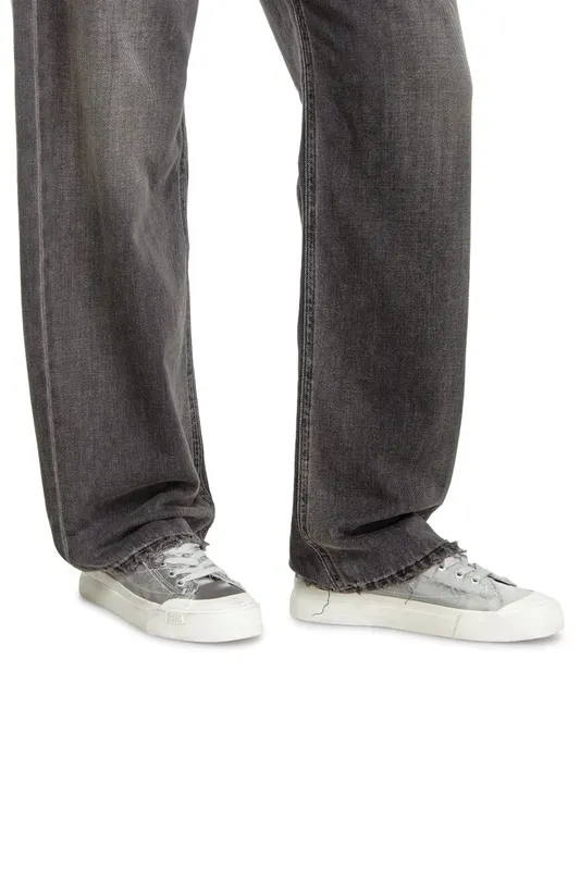 Diesel S-athos Low W (Y03335P6956T9002 https://nl.diesel.com/en/sneakers/s-athos-low-w-grey/Y03335P6956T9002.htm)