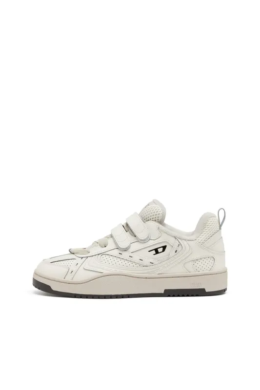 Diesel S-ukiyo Skt (Y03407P6903T1001 https://nl.diesel.com/en/sneakers/s-ukiyo-skt-white/Y03407P6903T1001.htm)
