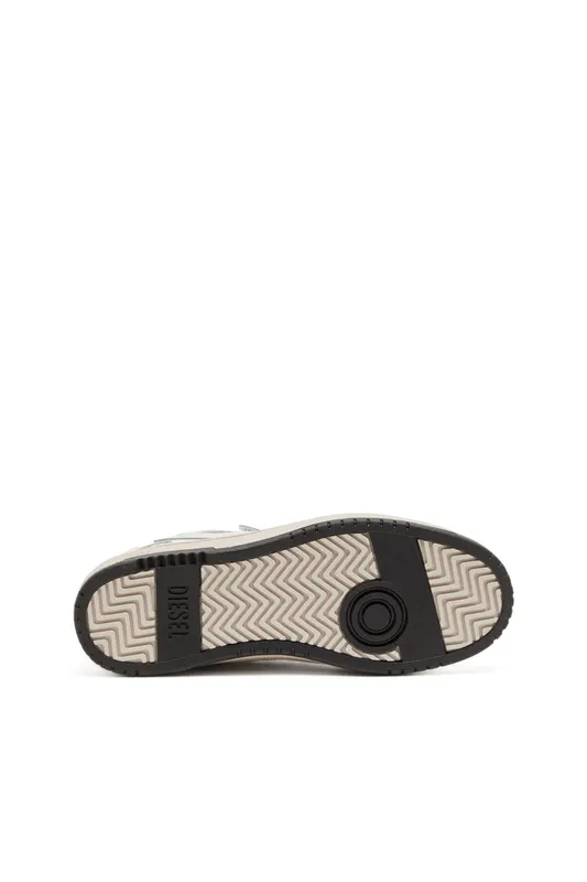 Diesel S-ukiyo Skt (Y03407P6903T1001 https://nl.diesel.com/en/sneakers/s-ukiyo-skt-white/Y03407P6903T1001.htm)