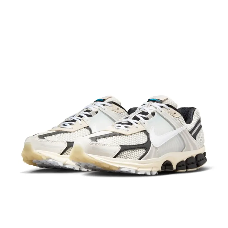 Nike Zoom Vomero 5 Premium ‘Light Bone and Black’ (FN7649-110)