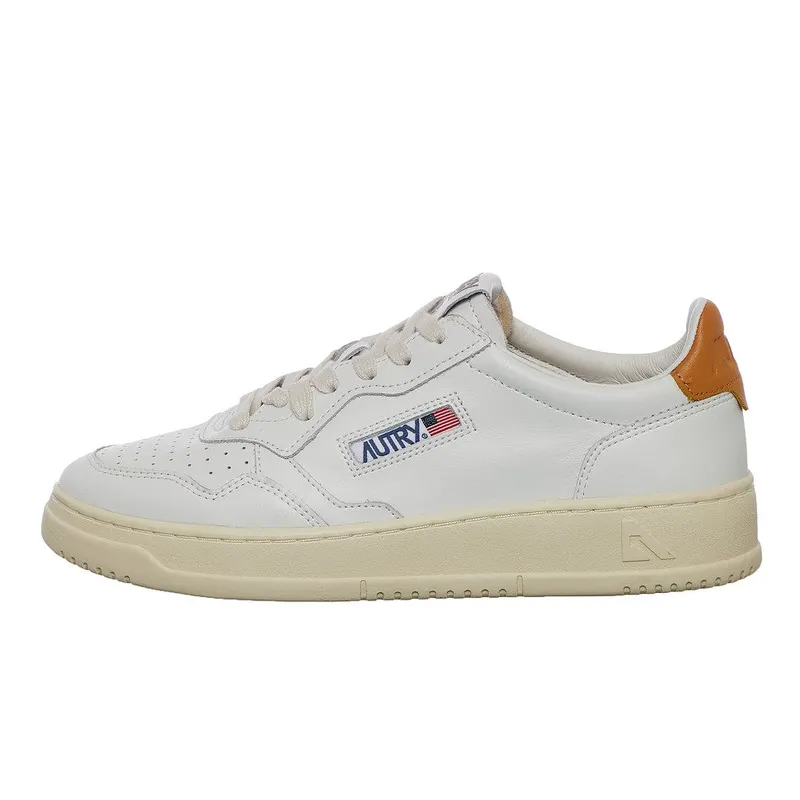 Autry Medalist Low White / Hny Yellow (AULMLL70)