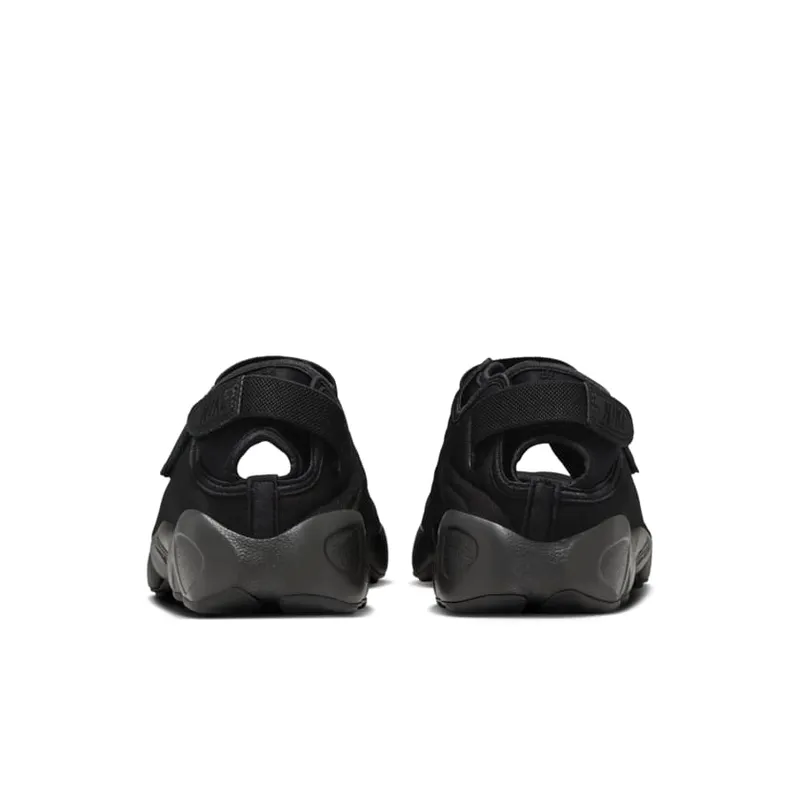 Nike Air Rift ‘Black and Cool Grey’ (HF5389-001)