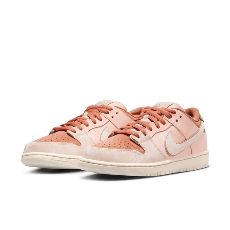 Nike SB Dunk Low Pro Premium ‘Crimson Tint and Amber Brown’ (FV5926-200)