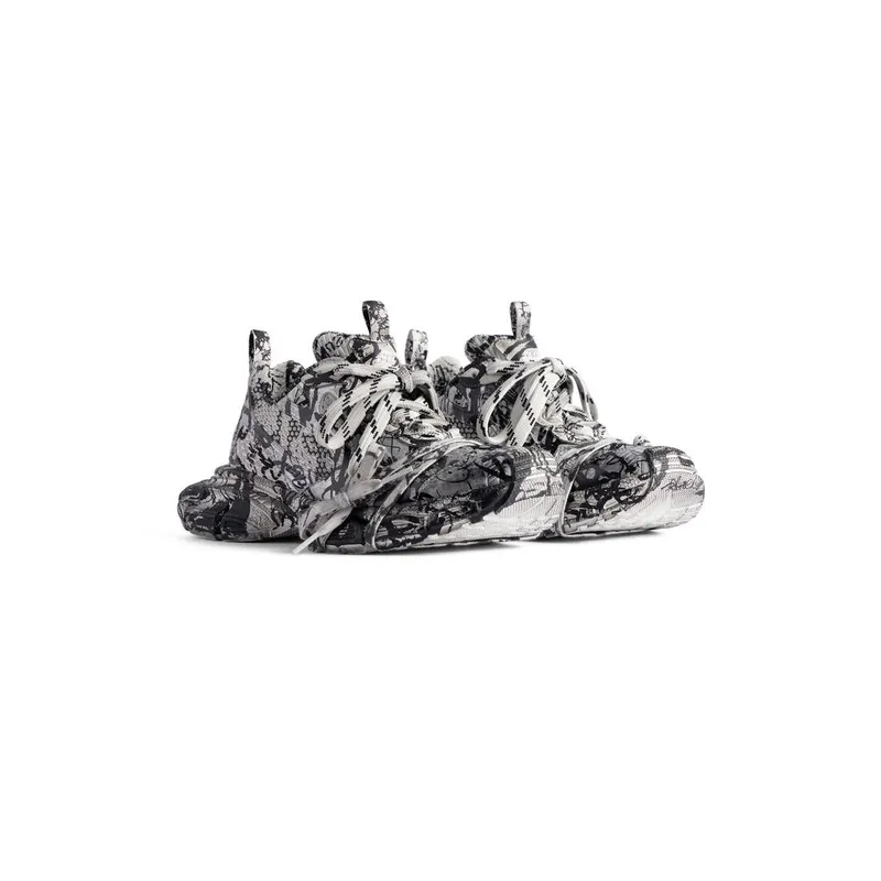 Balenciaga 3xl Extreme Graffiti Sneaker White / Black (734731W2RG39010)
