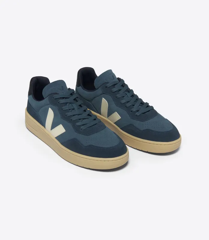 Veja V-90 SUEDE CALIFORNIA PIERRE (VD0303848A)