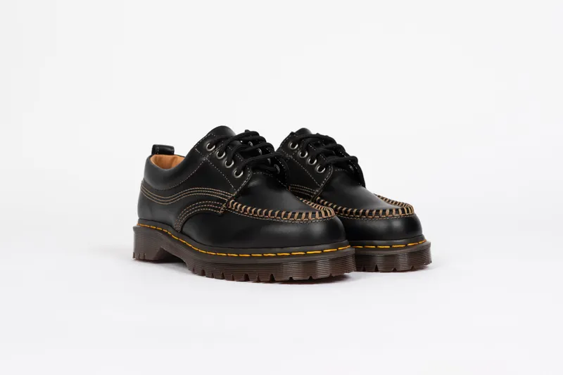 Dr. Martens Lowell “Black” (31816001)