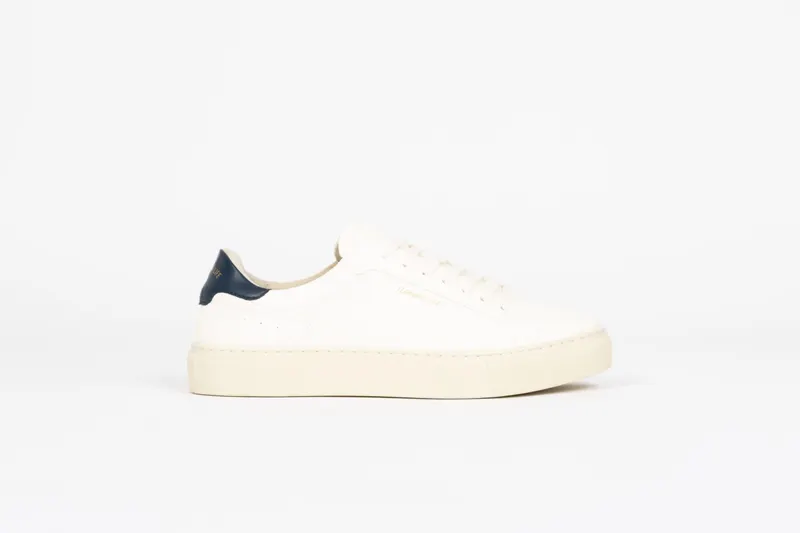 Flamingos’ Life Hampton Court Sail/Indigo Navy | HCWHIIND