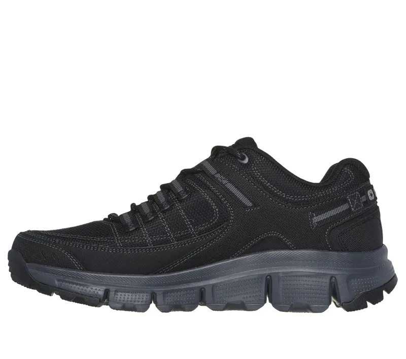 Skechers Summits – AT – Zwart / Houtskool (237620-BKCC)