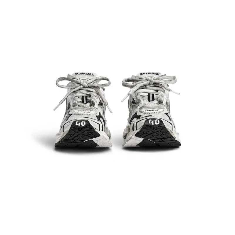 Balenciaga Runner Gradient Sneaker White / Black (772767WRUNG9010)