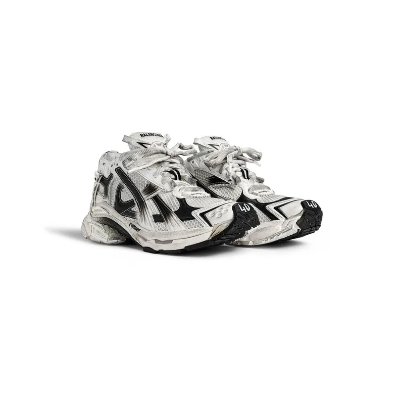 Balenciaga Runner Gradient Sneaker White / Black (772767WRUNG9010)