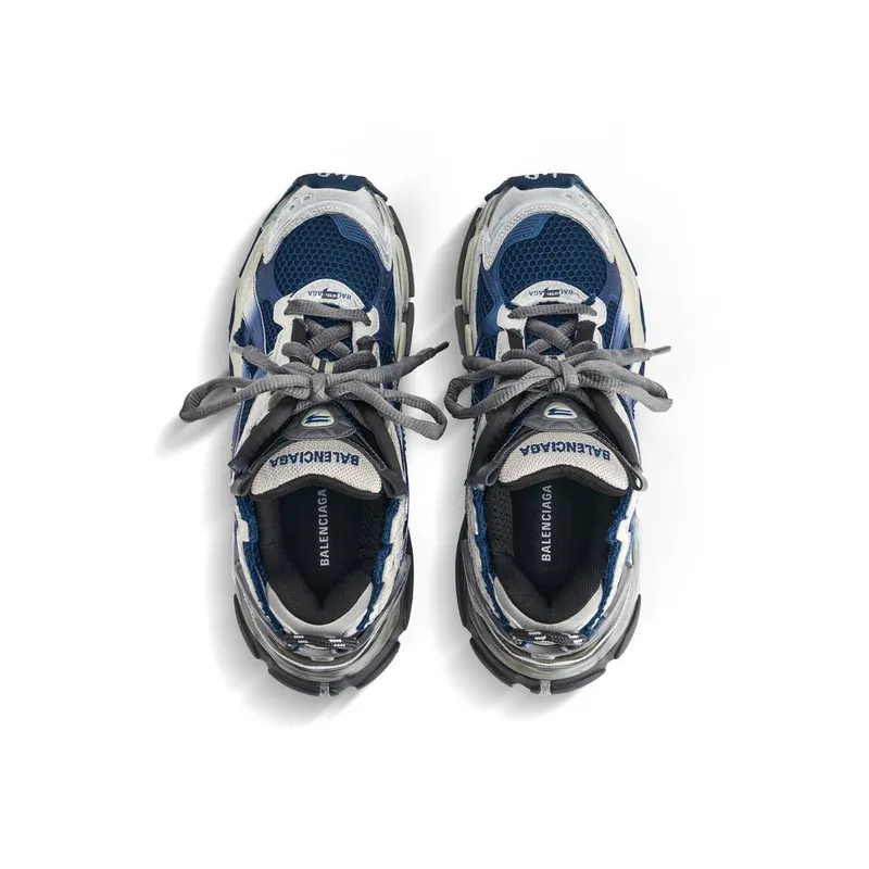 Balenciaga Runner Gradient Sneaker Beige / Navy / Grey (772774WRUNG2410)