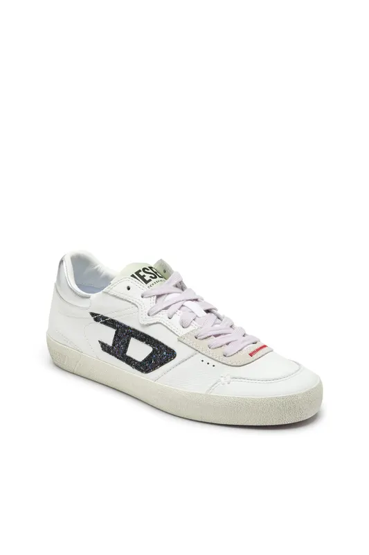 Diesel S-leroji Low W (Y03340P6894H1527 https://nl.diesel.com/en/sneakers/s-leroji-low-w-multicolor/Y03340P6894H1527.htm)