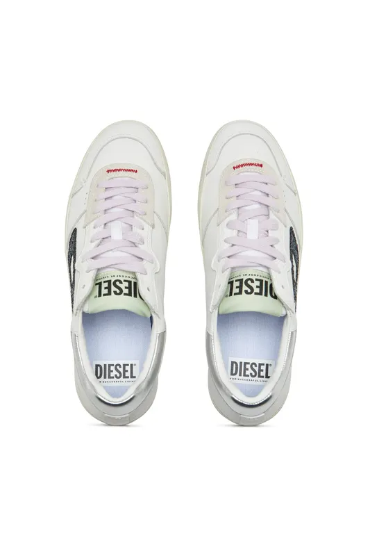 Diesel S-leroji Low W (Y03340P6894H1527 https://nl.diesel.com/en/sneakers/s-leroji-low-w-multicolor/Y03340P6894H1527.htm)