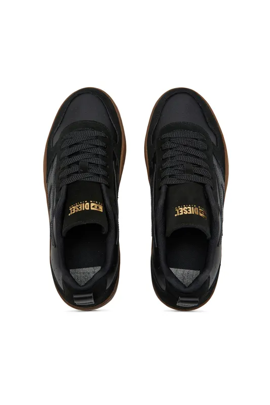 Diesel S-ukiyo V2 Low (Y03363P6889T8013 https://nl.diesel.com/en/sneakers/s-ukiyo-v2-low-black/Y03363P6889T8013.htm)