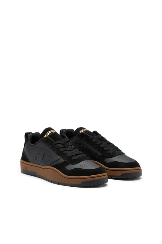 Diesel S-ukiyo V2 Low (Y03363P6889T8013 https://nl.diesel.com/en/sneakers/s-ukiyo-v2-low-black/Y03363P6889T8013.htm)