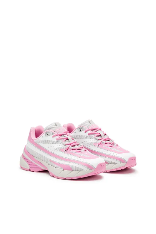 Diesel D-airspeed Low W (Y03458P6909HA492 https://nl.diesel.com/en/sneakers/d-airspeed-low-w-multicolor/Y03458P6909HA492.htm)