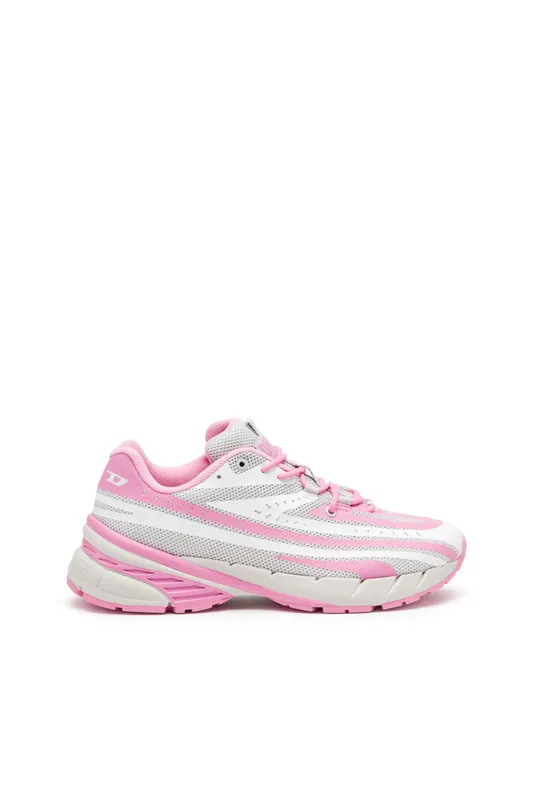Diesel D-airspeed Low W (Y03458P6909HA492 https://nl.diesel.com/en/sneakers/d-airspeed-low-w-multicolor/Y03458P6909HA492.htm)