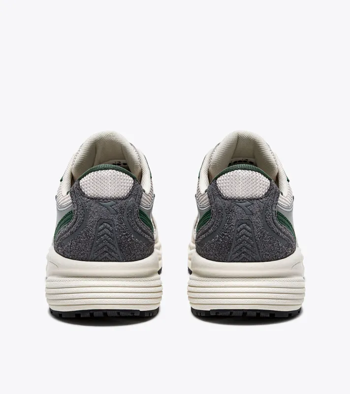Diadora Mythos Star Light Grey / Metallic (501.181239_C4774)