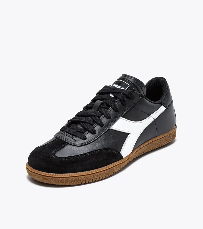 Diadora Trainer Black / White (501.181246_C0641)